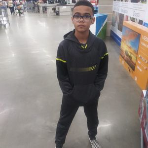 Meet your Posher, Jonathan